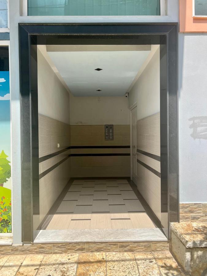 Sunshine Apartment Sarandë Eksteriør billede